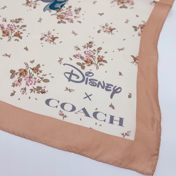 Coach X Disney Dumbo Rose Bouquet Print Silk Bandana Scarf 89846 NWT Org $98 - Picture 4 of 7